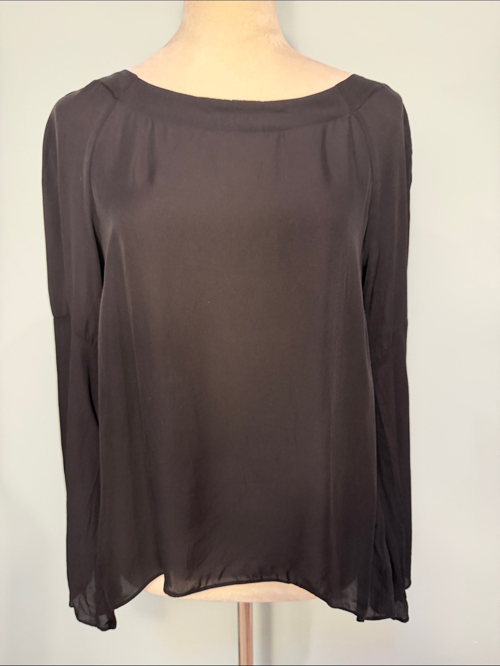 Artelier silk blend Black Long-Sleeve Boatneck Blouse